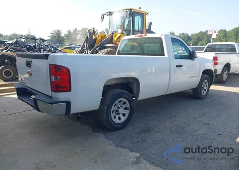 2009 Chevrolet Silverado 1500 Work Truck from USA, damaged, VIN 1GCEC14X09Z237753